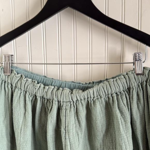 Free People Balloon Fit Parachute Pant in Sage Green - Picture 8 of 10